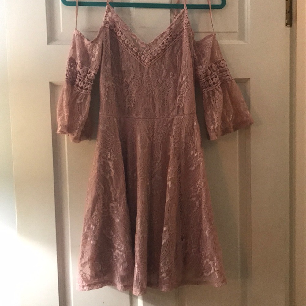 Cold shoulder lace dress